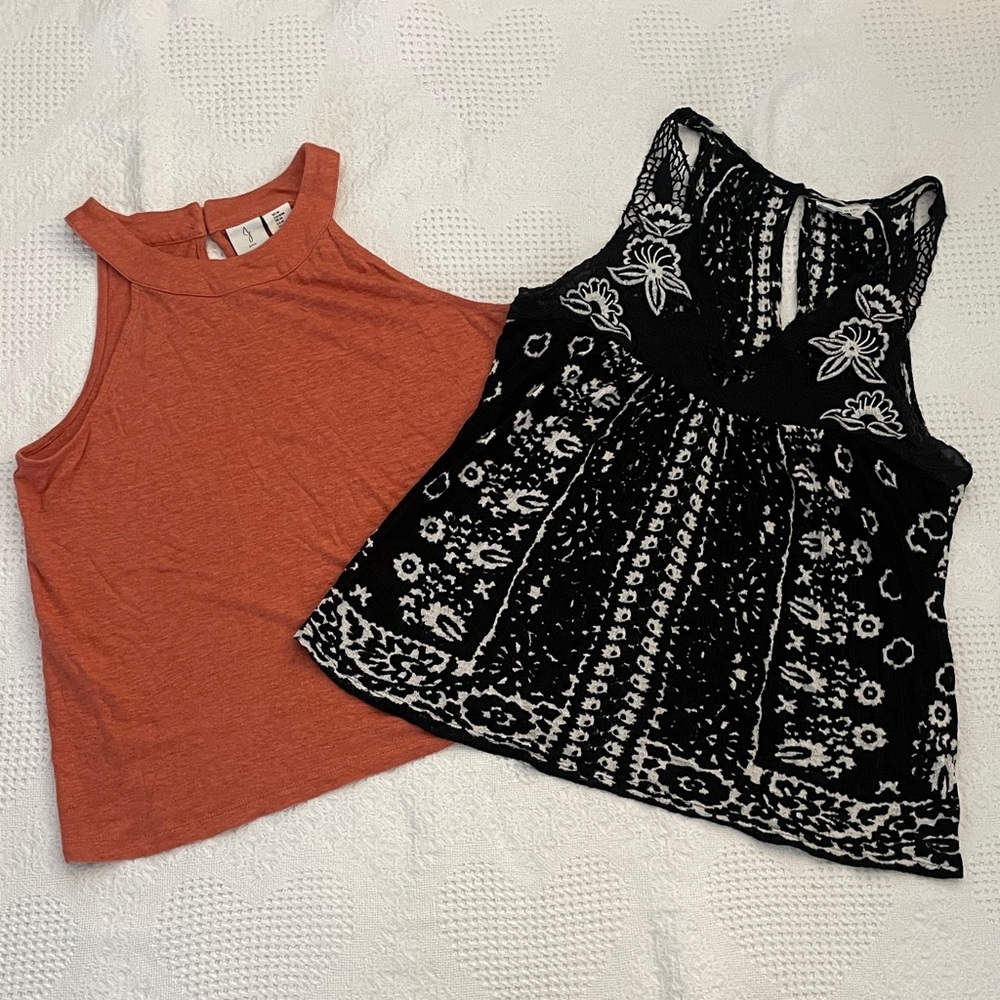 BUNDLE (2) Linen Tank Tops Size Small Joie and Lucky Brand